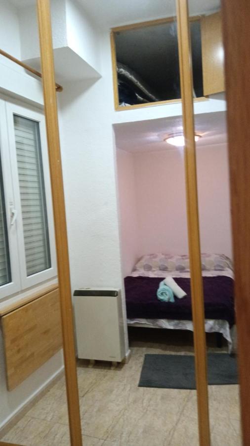 Habitacion Centrica Cerca De Gran Via マドリード エクステリア 写真